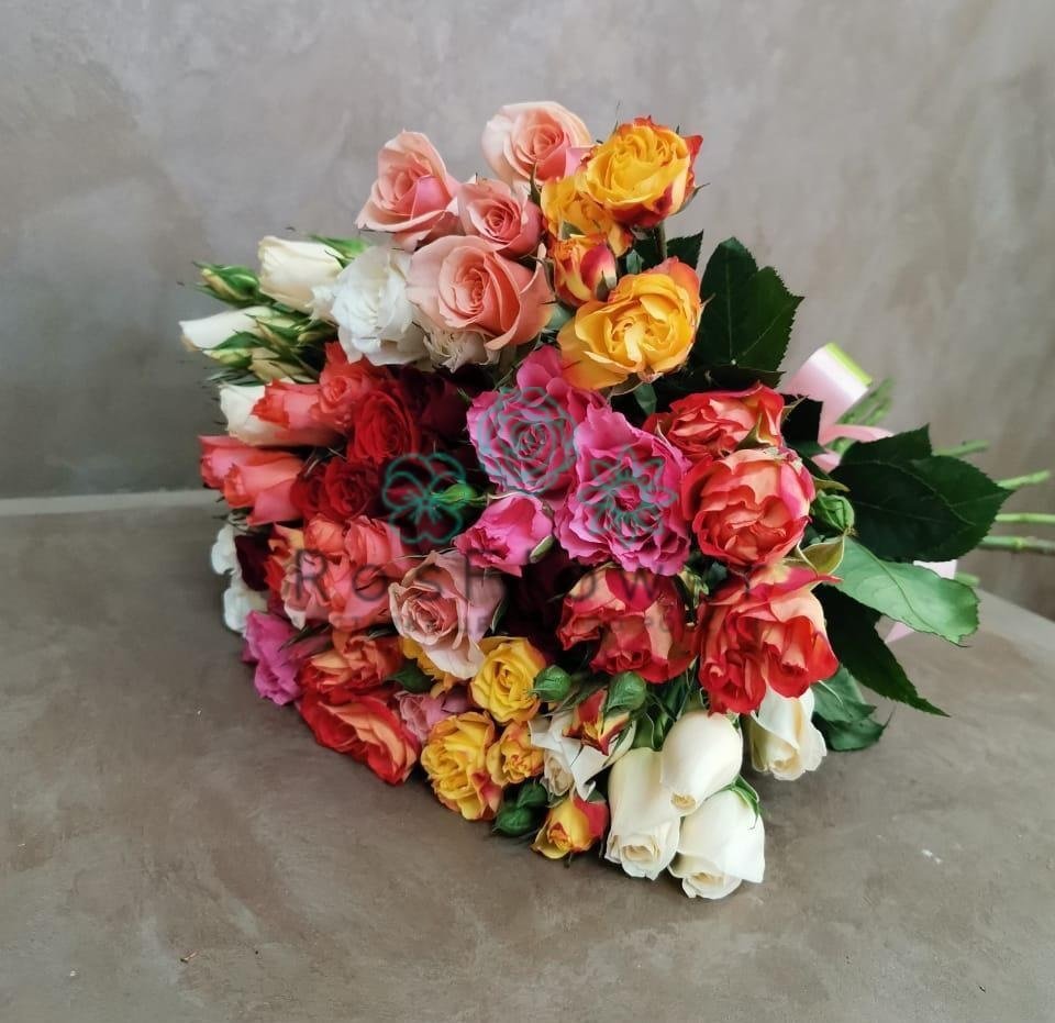 Букет цветов из: Розы в Урени