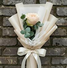 Букет цветов из:  Розы в Урени