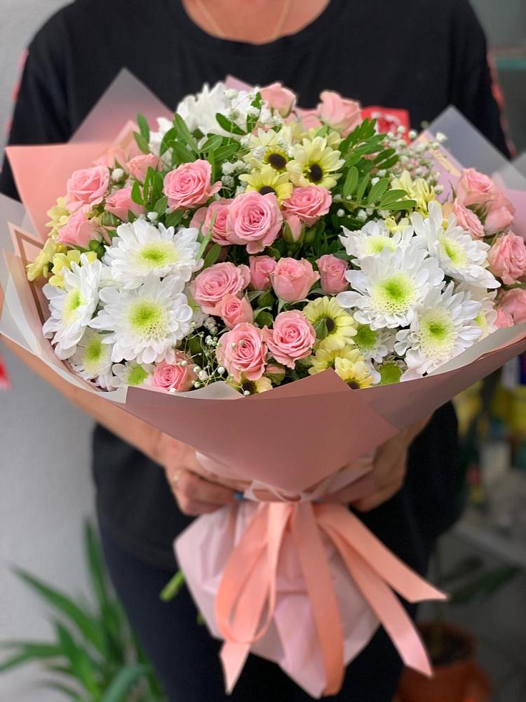 Букет цветов из: Розы и Хризантемы в Урени