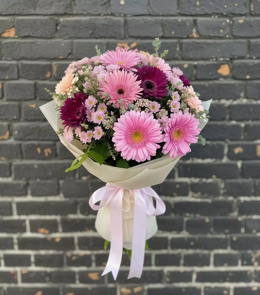 Букет цветов из: Герберы и Хризантемы в Урени