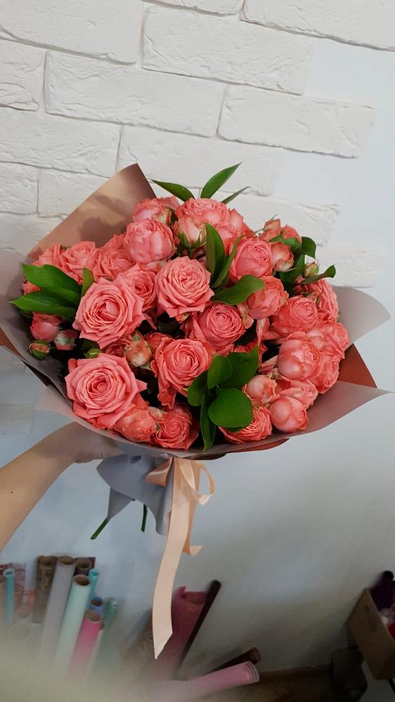 Букет цветов из: Розы в Урени