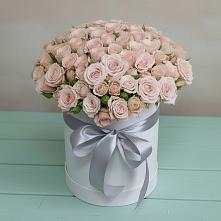 Цветочная композиция из Розы в шляпной коробке в Урени