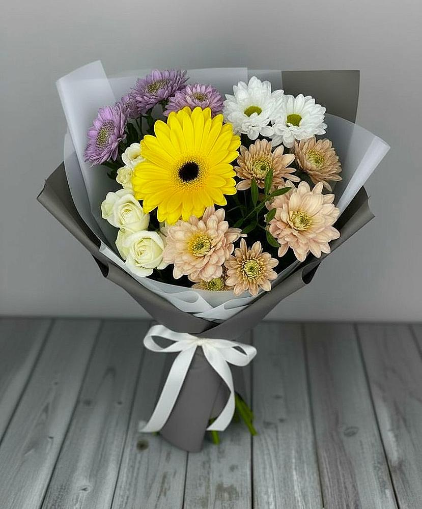 Букет цветов из: Розы, Герберы и Хризантемы в Урени