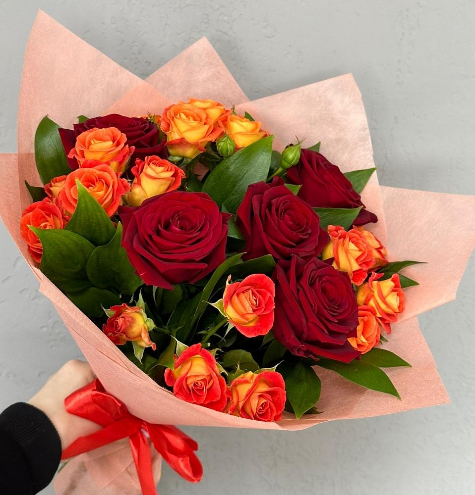 Букет Любовь и восторг в Урени