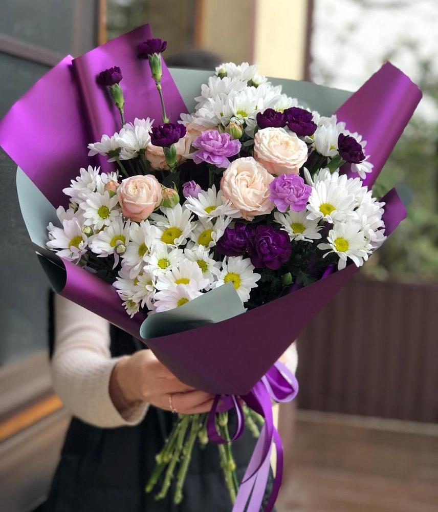Букет цветов из: Хризантемы, Гвоздики и Розы в Урени