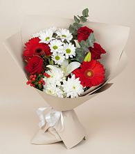 Букет цветов из:  Розы, Хризантемы, Герберы и Лилии в Урени