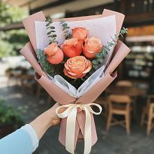 Букет цветов из:  Розы в Урени