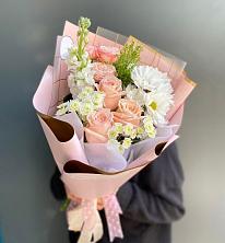 Букет цветов из:  Хризантемы и Розы в Урени