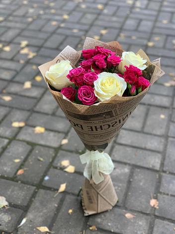 Букет цветов из: Розы в Урени