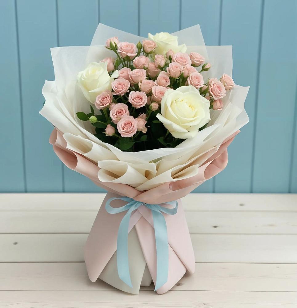 Букет цветов из: Розы в Урени