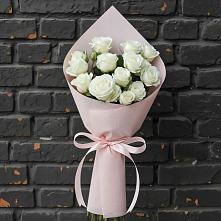 Букет цветов из:  Розы #REPLACE_PRED# Урени