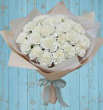 Букет цветов из:  Гвоздики в Урени
